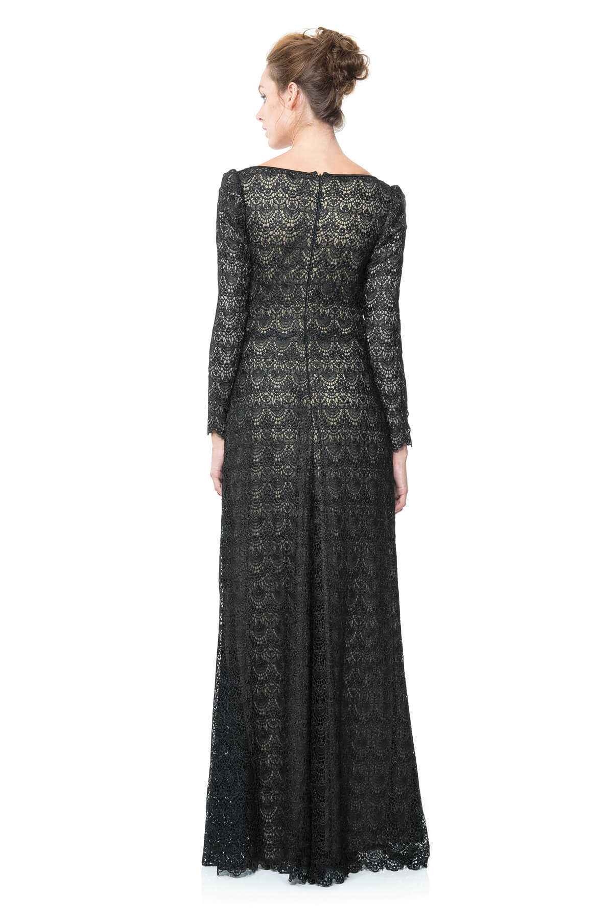 Scallop Lace Longsleeve Gown