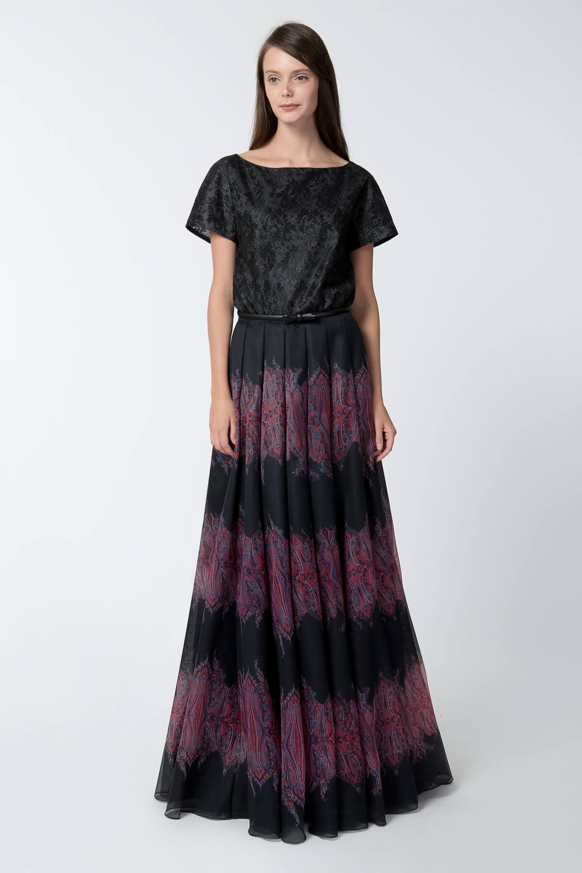 Bonded Lace and Chiffon Short Sleeve Top in Black