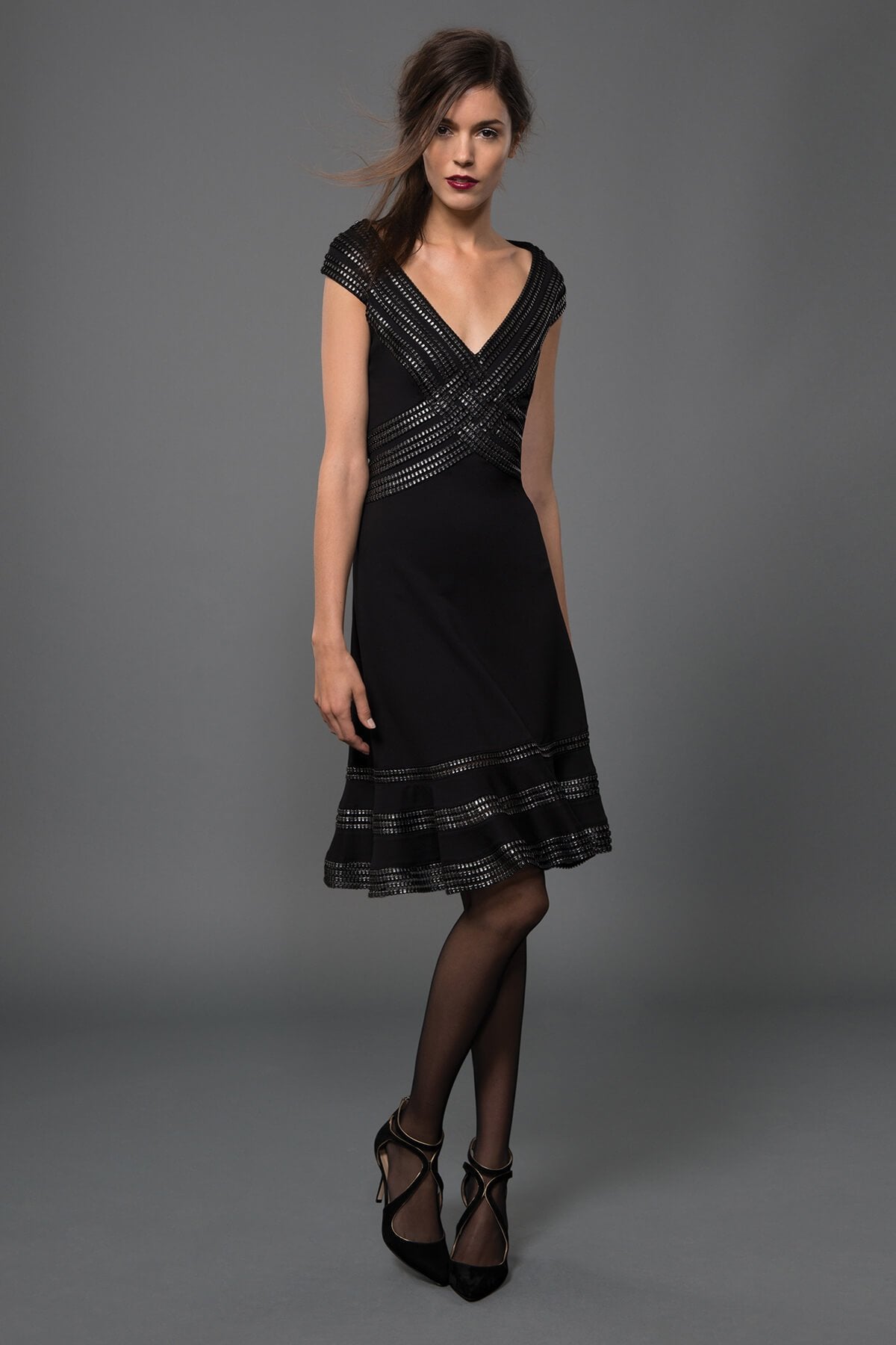Foil Print Banded Basketweave Dress in Black / Silver