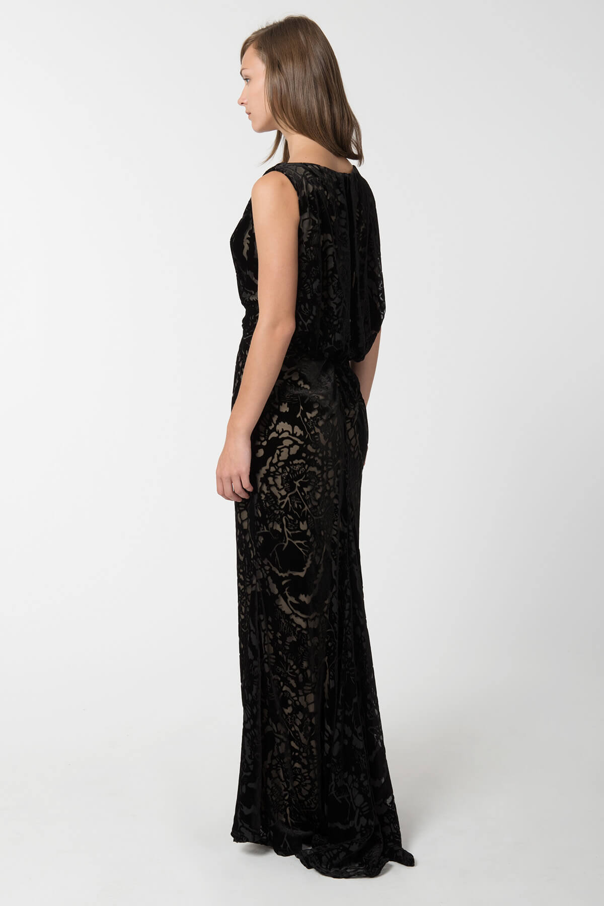 Cut Velvet Blouson Back Gown in Black