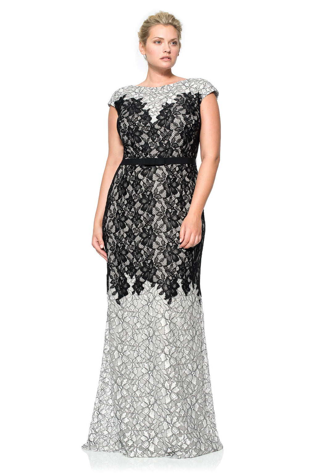 Contrast Lace on Georgette Cap Sleeve Gown