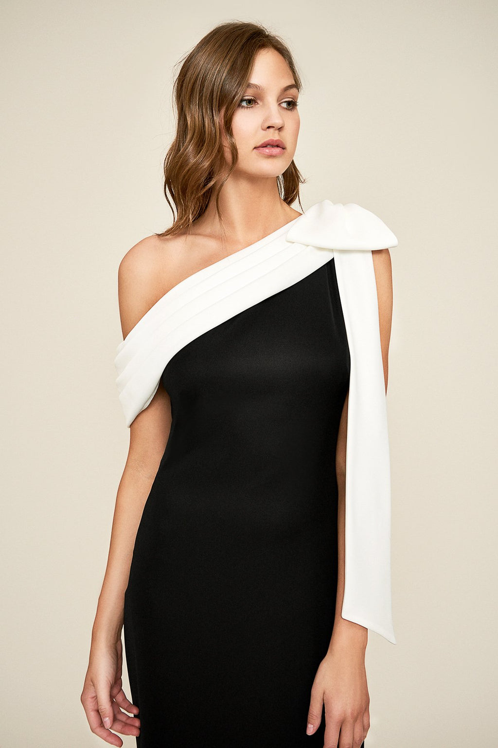 Cassia Bow-Shoulder Crepe Gown