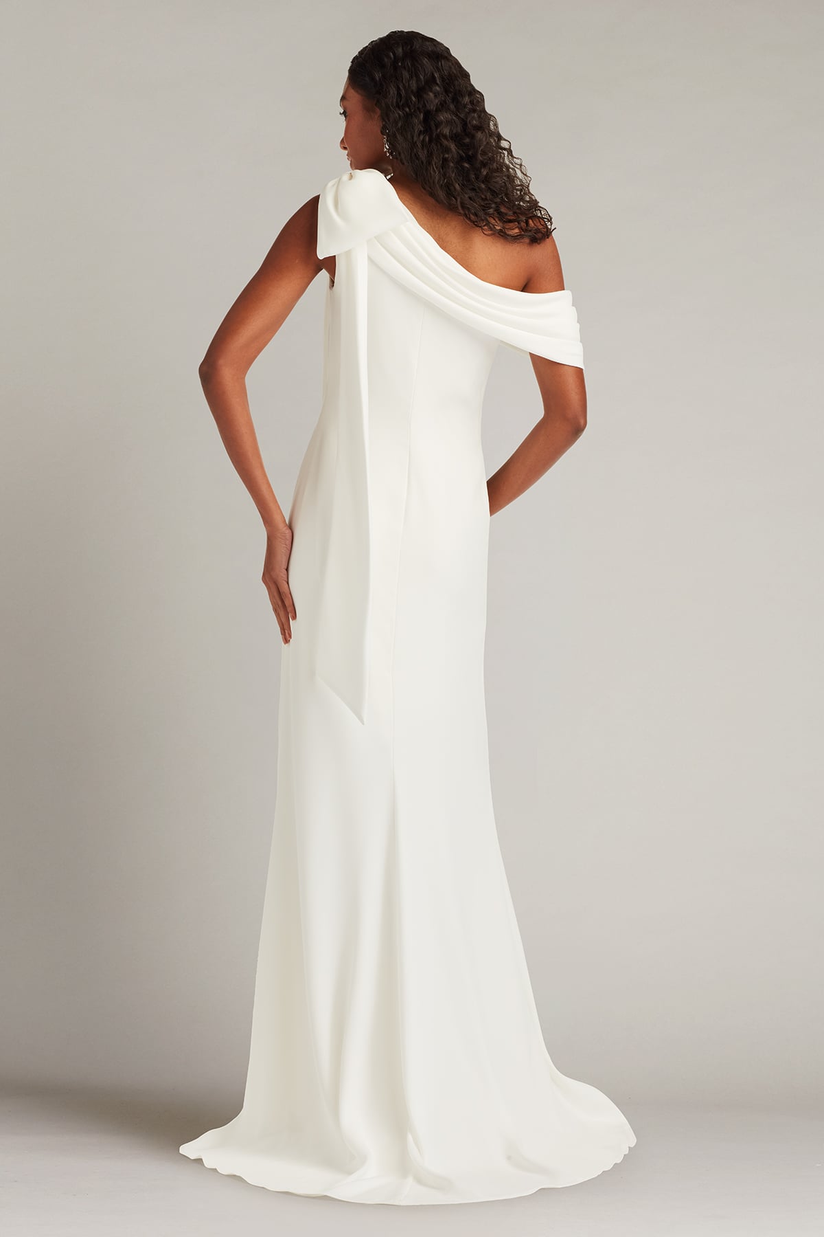 Cassia Bow-Shoulder Crepe Gown