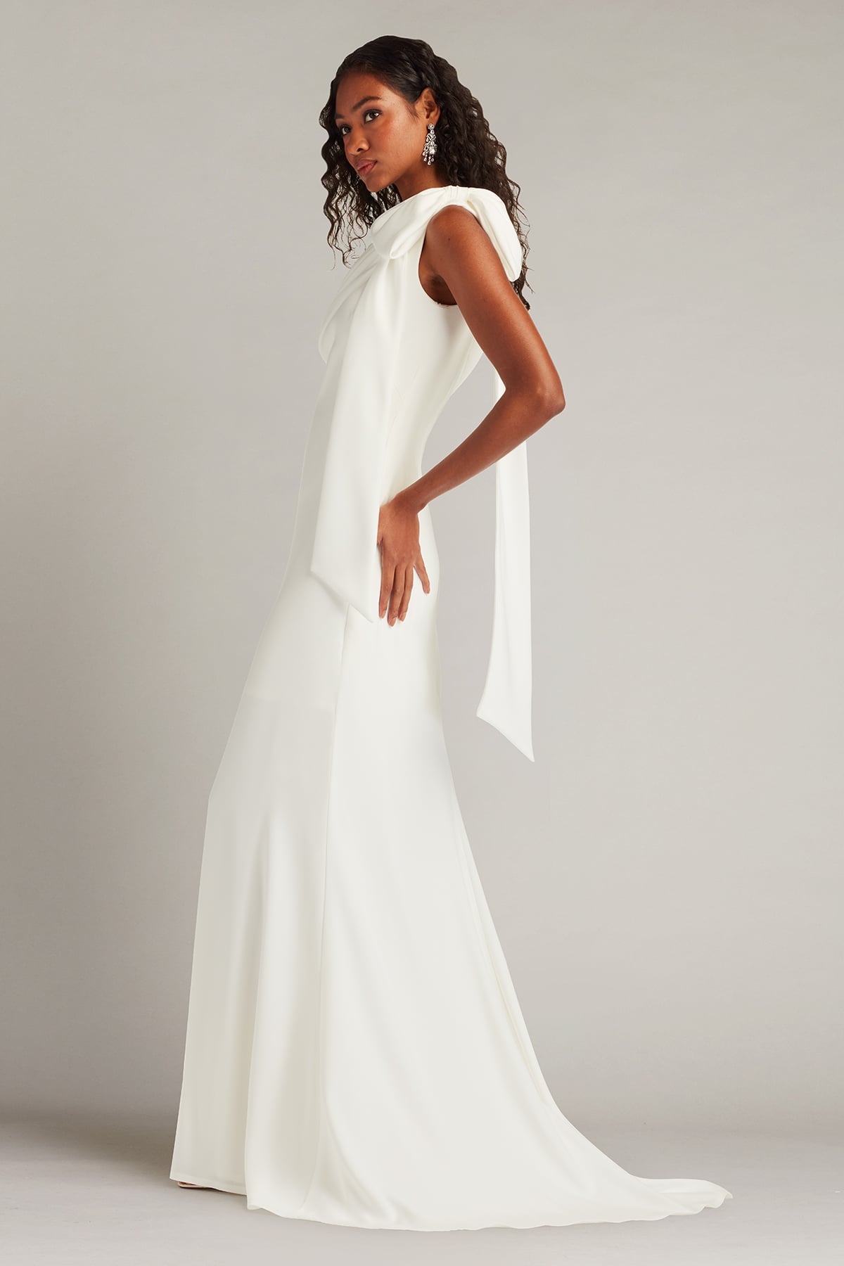 Cassia Bow-Shoulder Crepe Gown – Tadashi Shoji Official Online