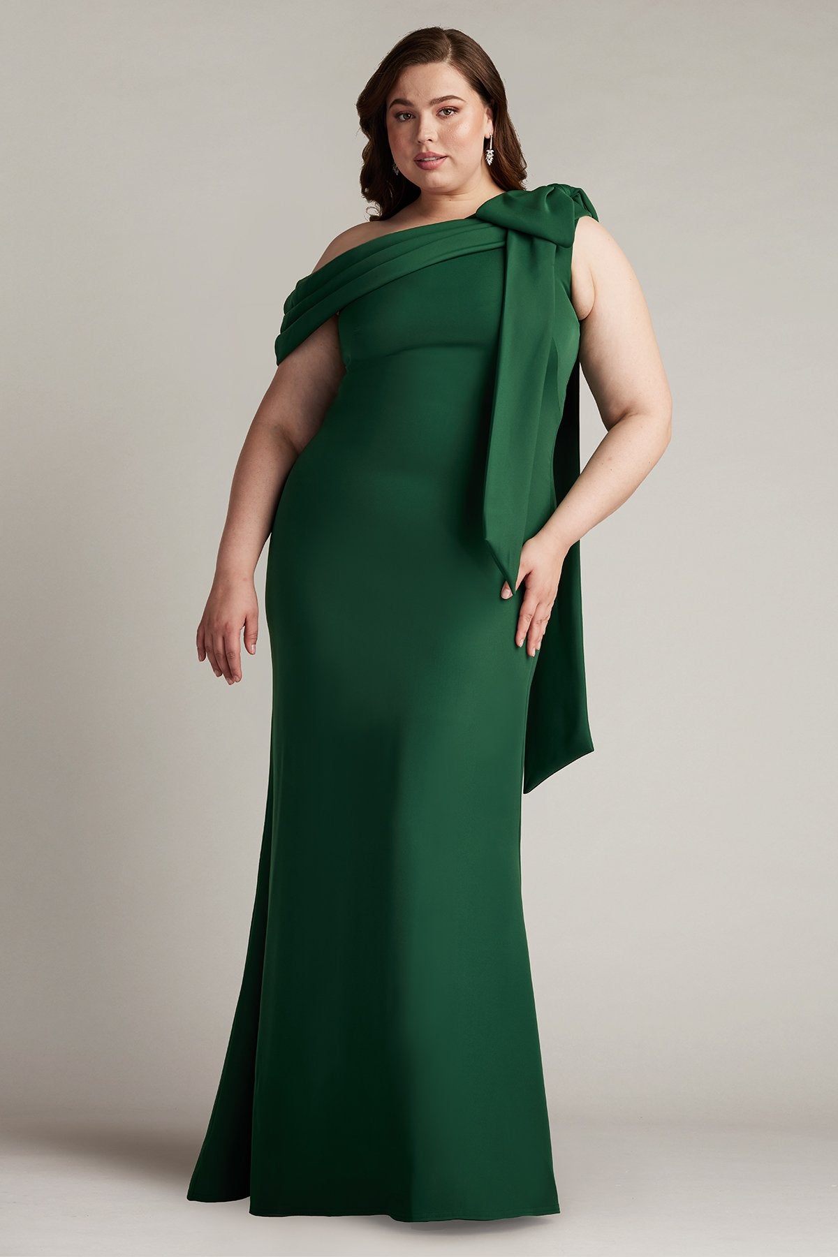 Cassia Bow-Shoulder Crepe Gown - PLUS SIZE BAMBO – Tadashi Shoji