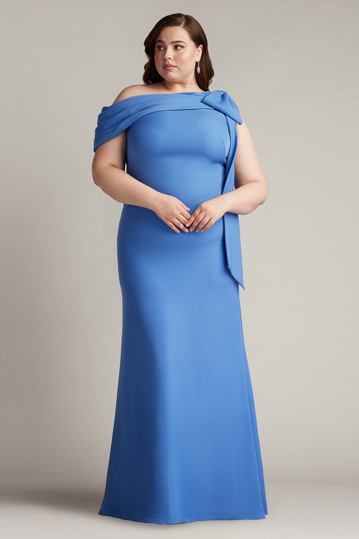 Cassia Bow-Shoulder Crepe Gown - PLUS SIZE