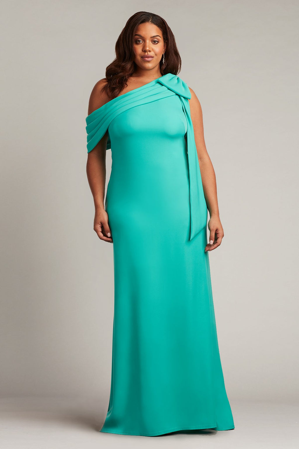 Cassia Bow-Shoulder Crepe Gown - PLUS SIZE