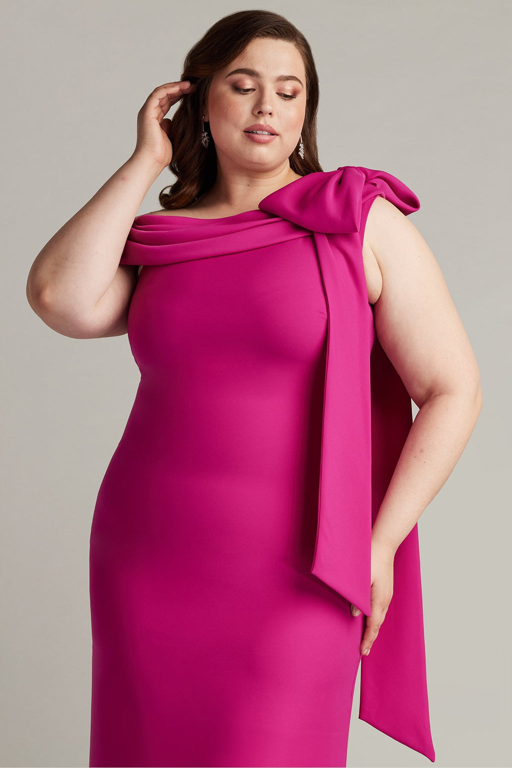 Cassia Bow-Shoulder Crepe Gown - PLUS SIZE