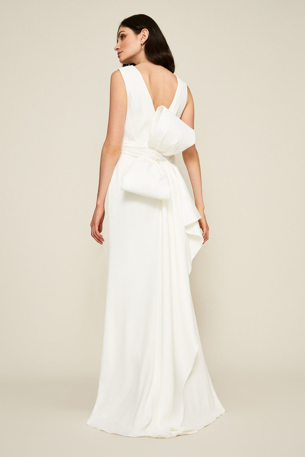 Tadashi Shoji - Chandler Bow-Back Crepe Gown