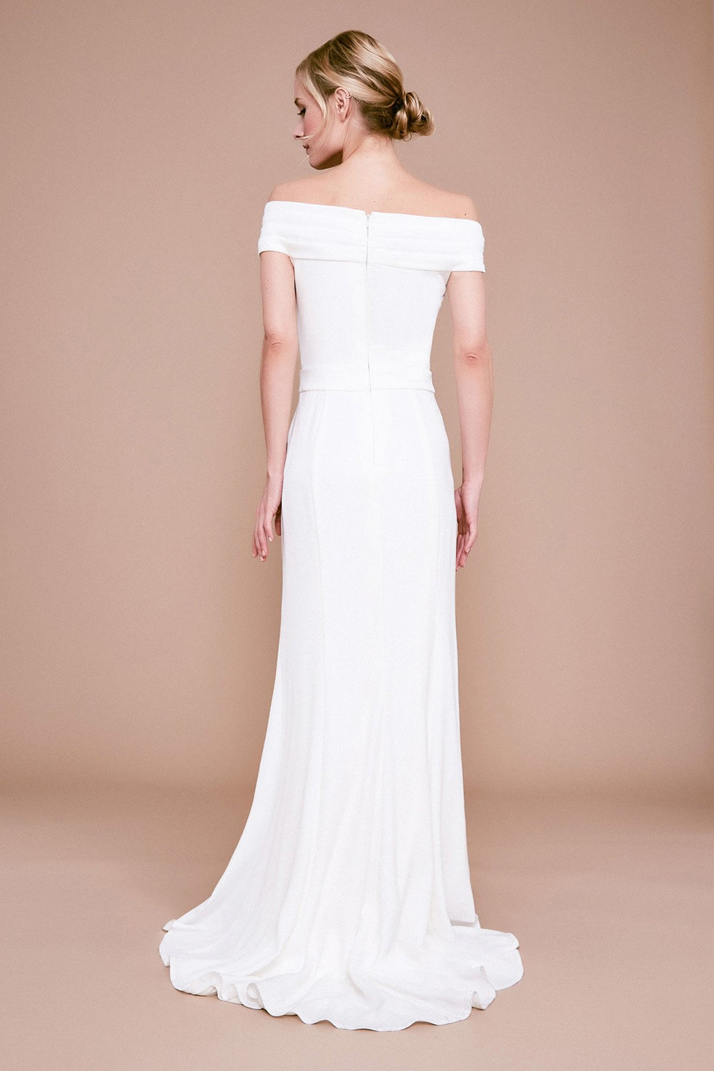 Tadashi Shoji - Busoni Off-The-Shoulder Crepe Gown