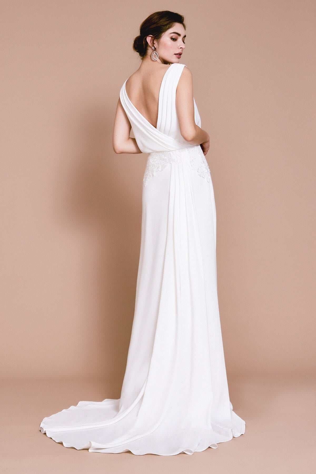 LILO BACK DRAPE GOWN