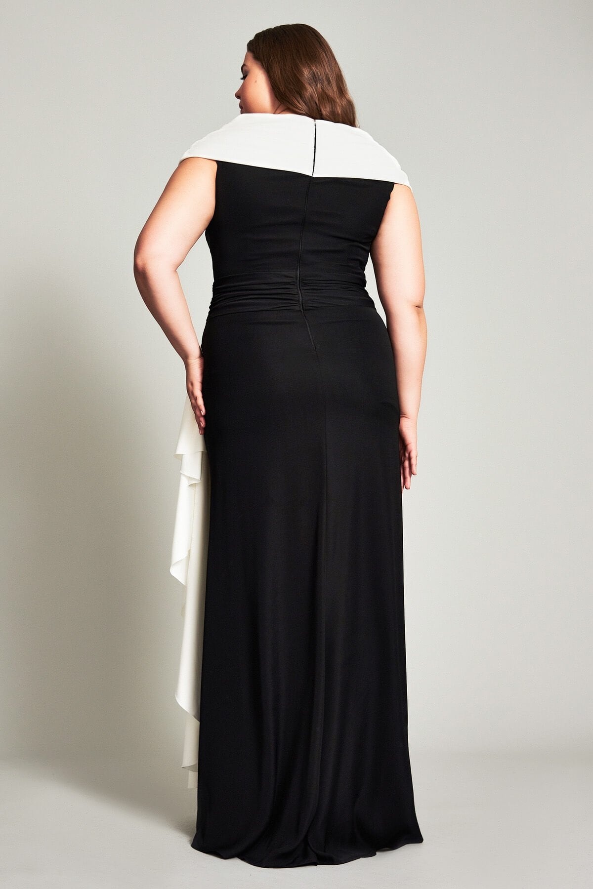 Special Order/Shop/Plus-Size Dresses – Tadashi Shoji Official Online  Boutique