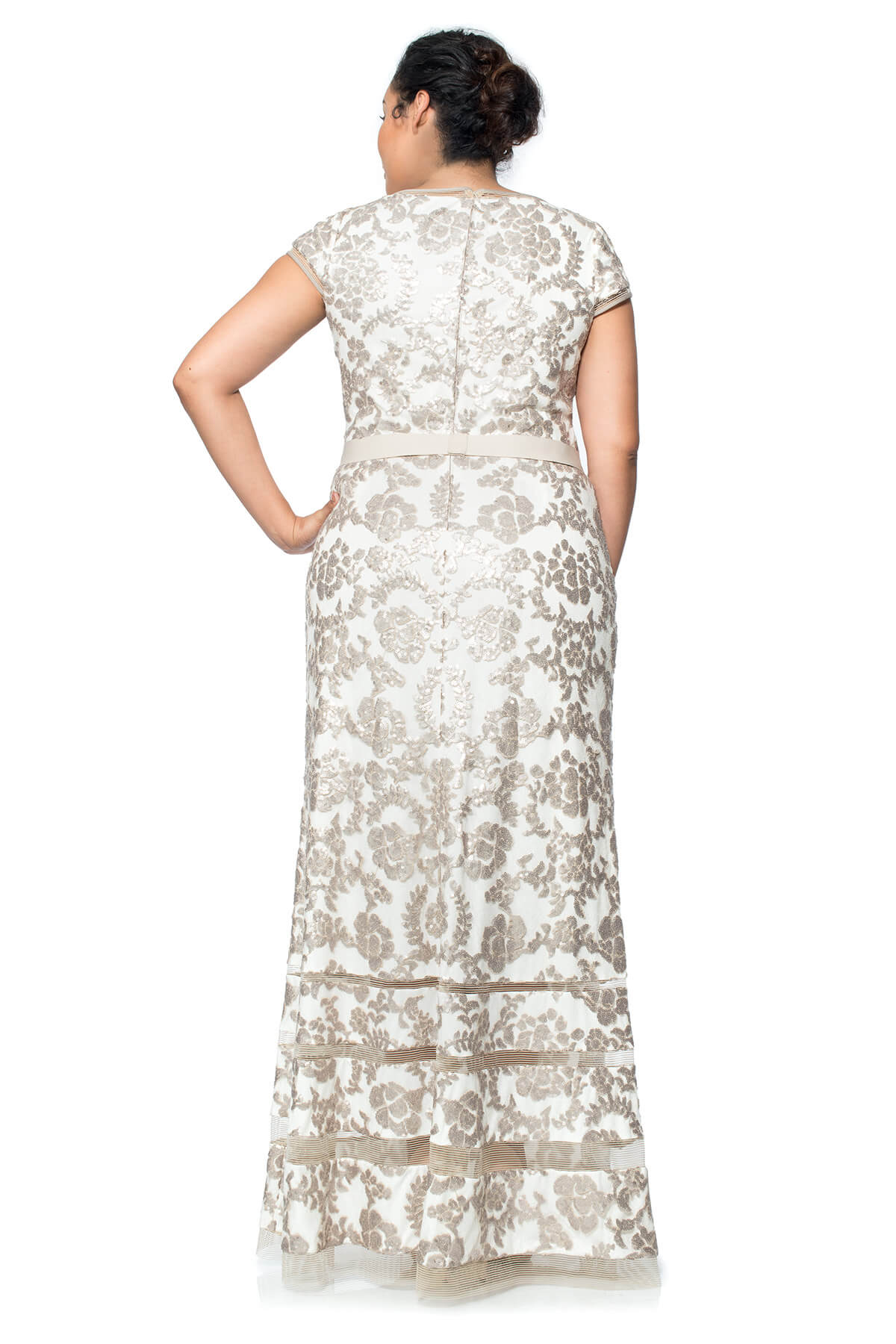 Tadashi Shoji Plus Size - Paillette Embroidered Boatneck Lace Cap Sleeve Gown