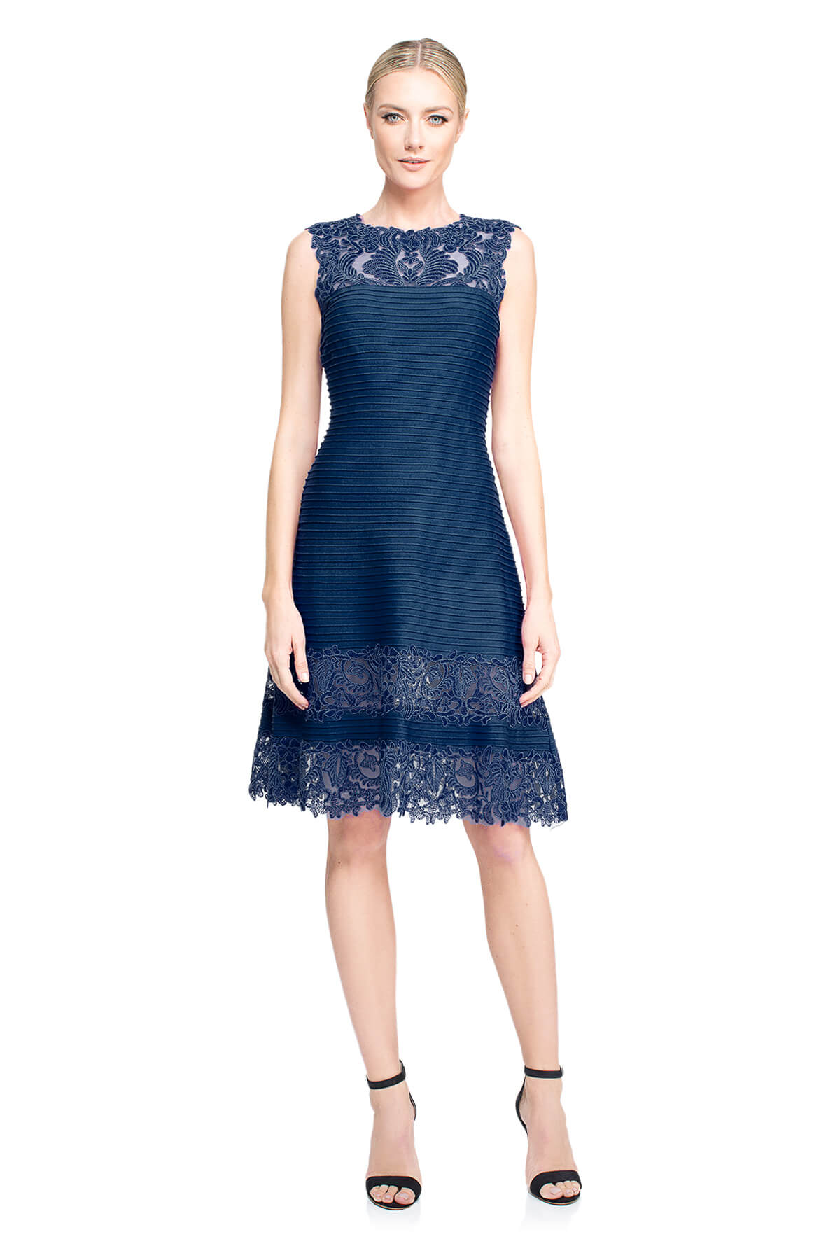 Tadashi Shoji - Corded Embroidery on Tulle Pintuck Jersey Boatneck Dress