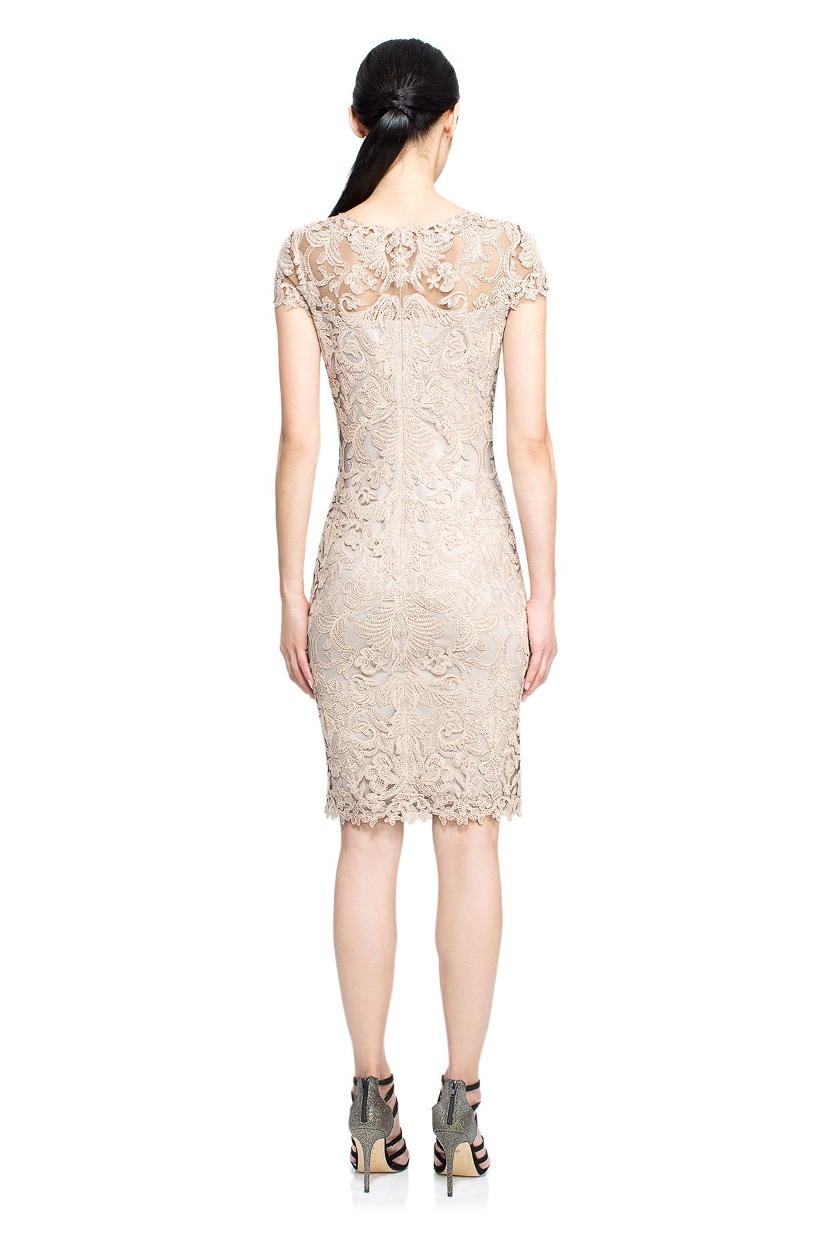 Tadashi Shoji - Corded Embroidery on Tulle Cap Sleeve Dress