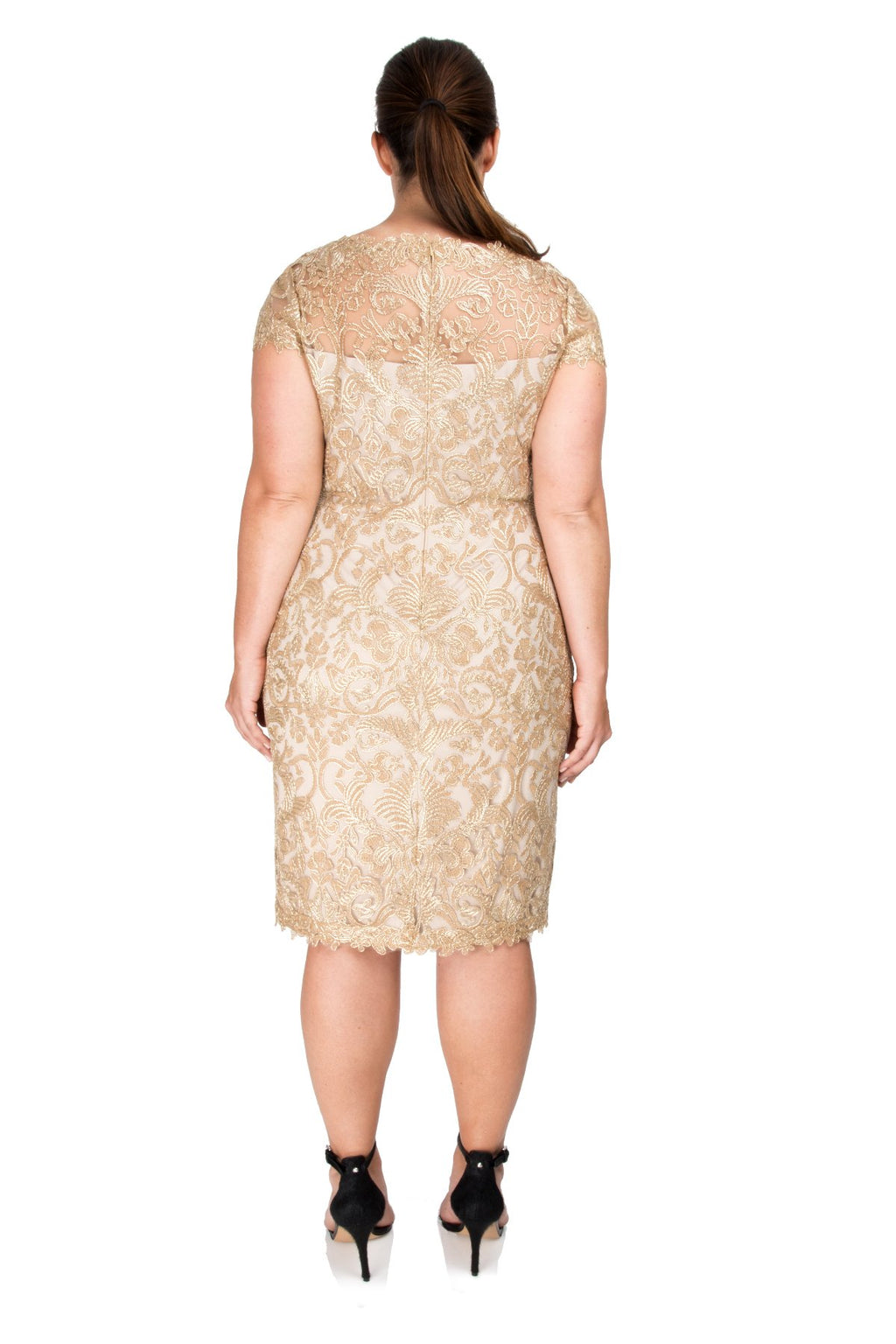 Tadashi Shoji Plus Size - Corded Embroidery on Tulle Cap Sleeve Dress