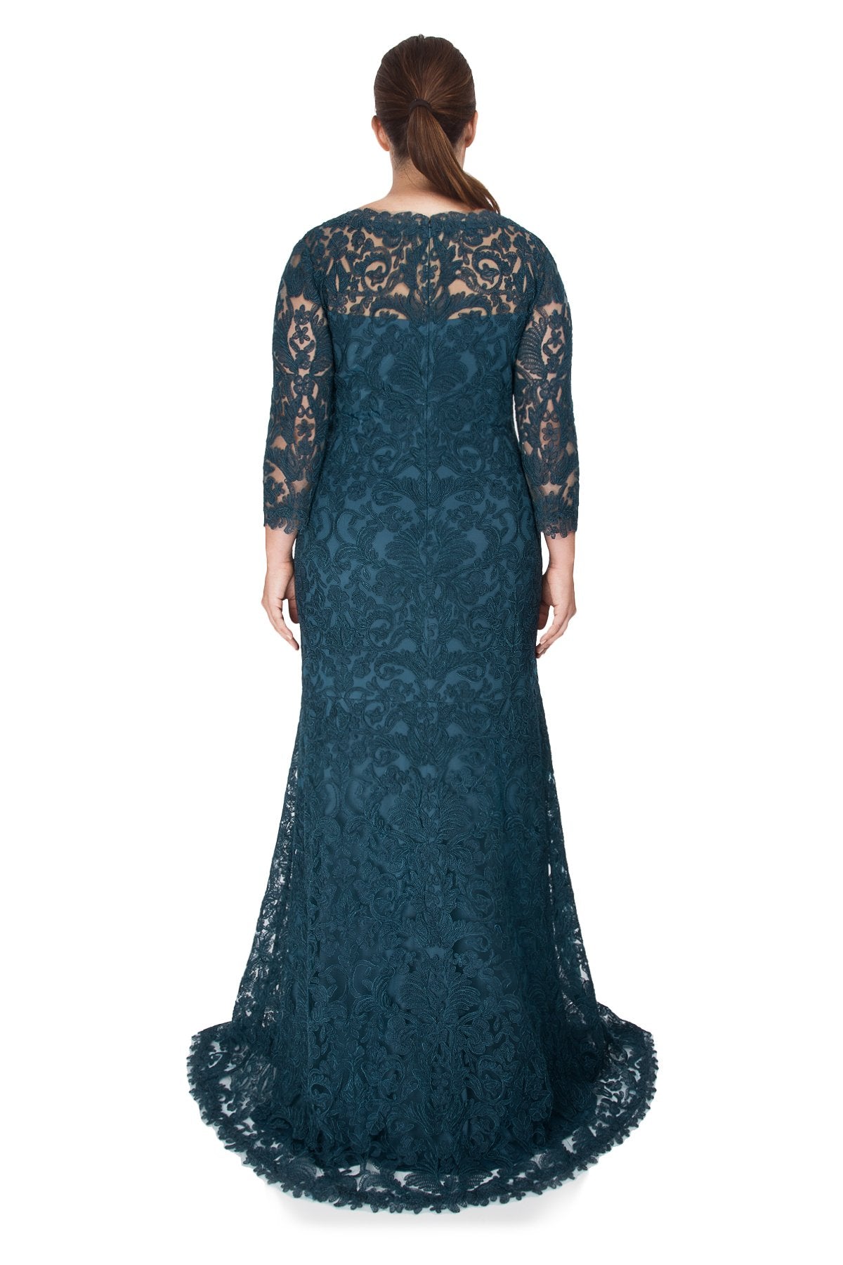 Tadashi Shoji Plus Size - Takara Gown