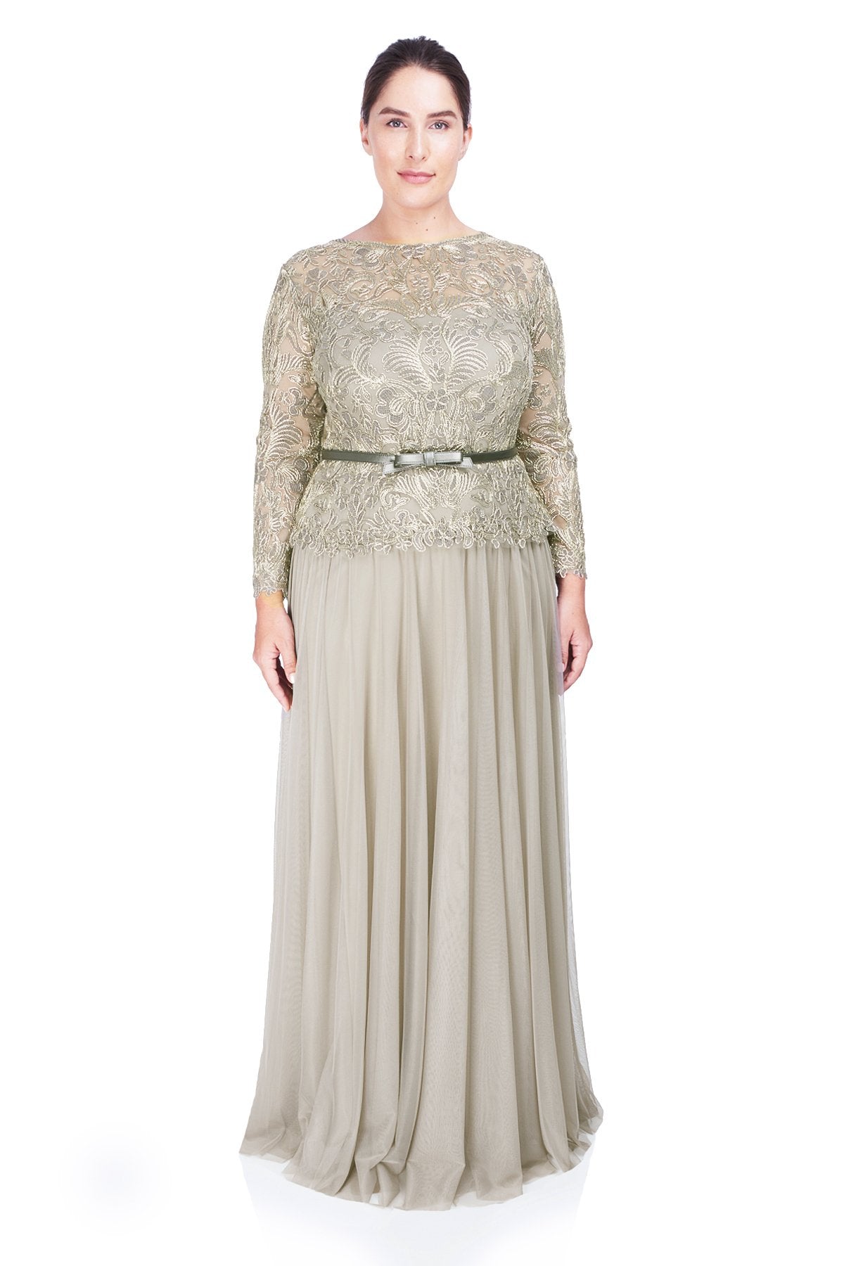 Tadashi Shoji Plus Size - Corded Embroidery on Tulle 3/4 Sleeve Tulle Gown