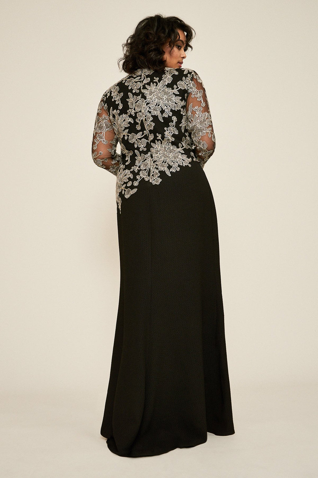 Ishi Gown - PLUS SIZE