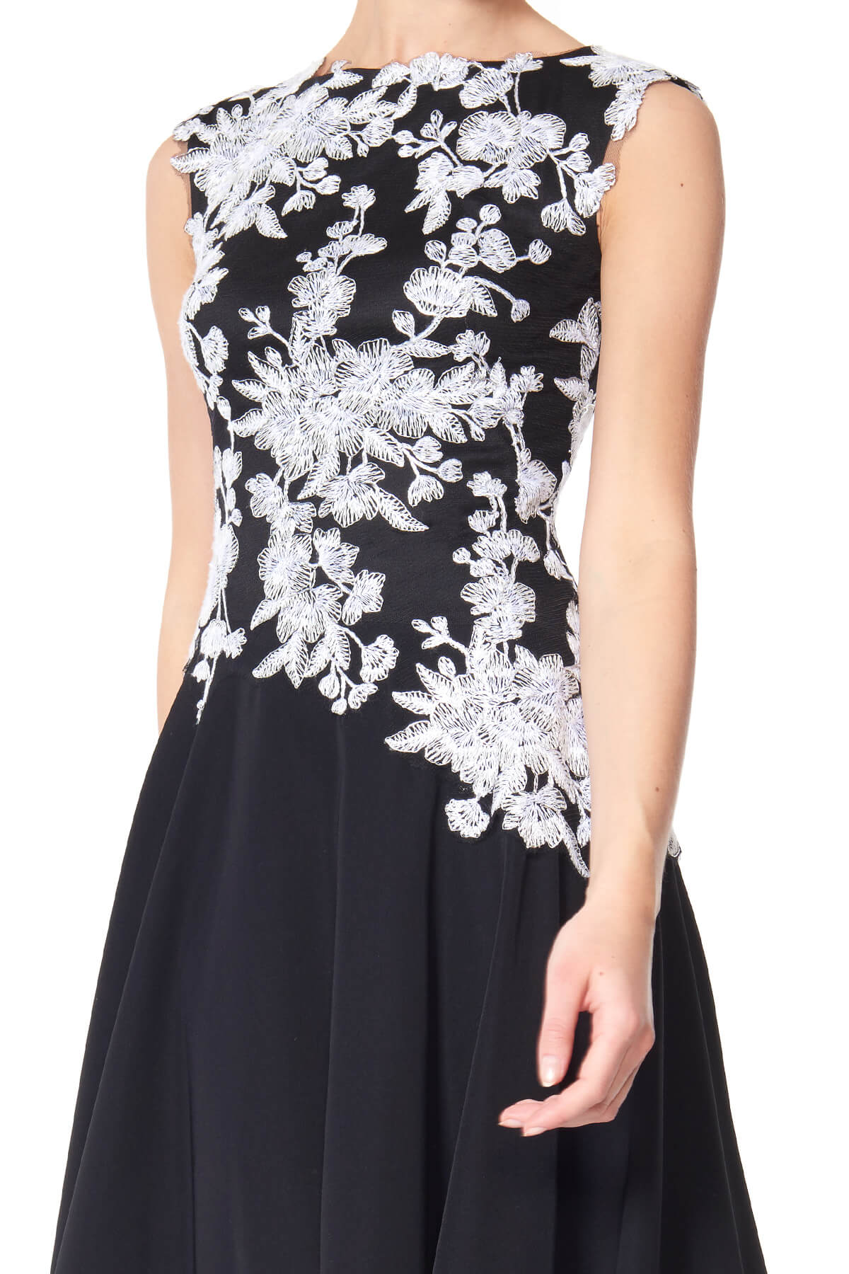 Tadashi Shoji - Ishi Dress - Detail