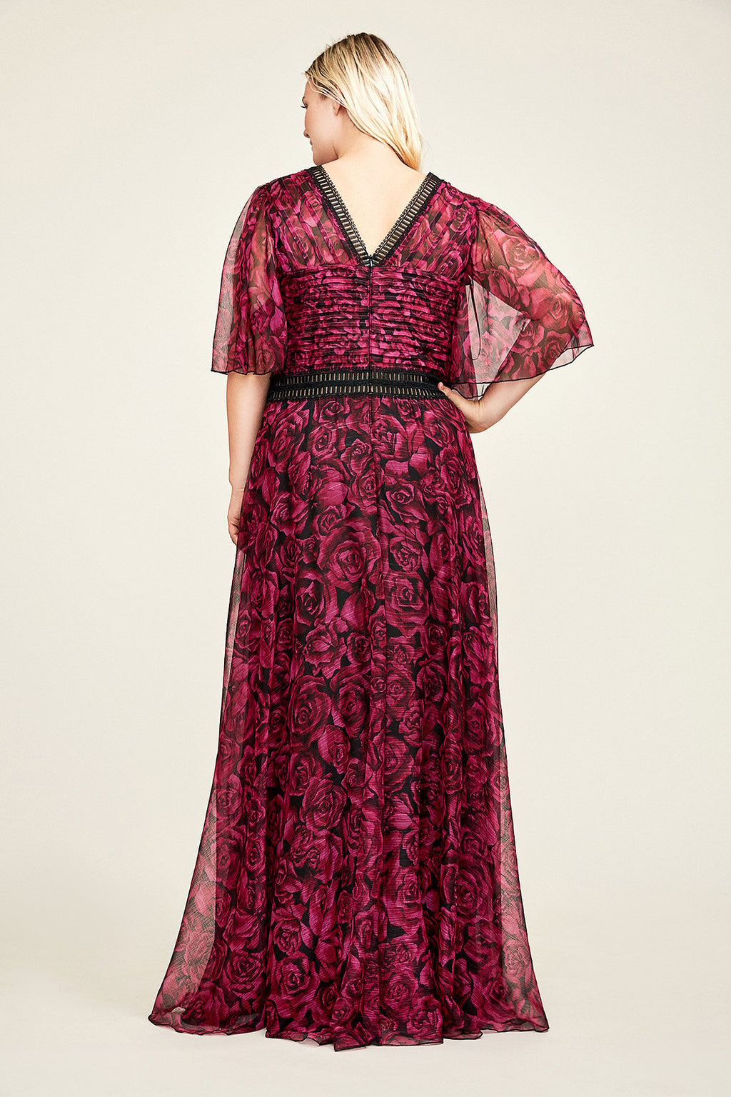 Raelynn Gown - PLUS SIZE
