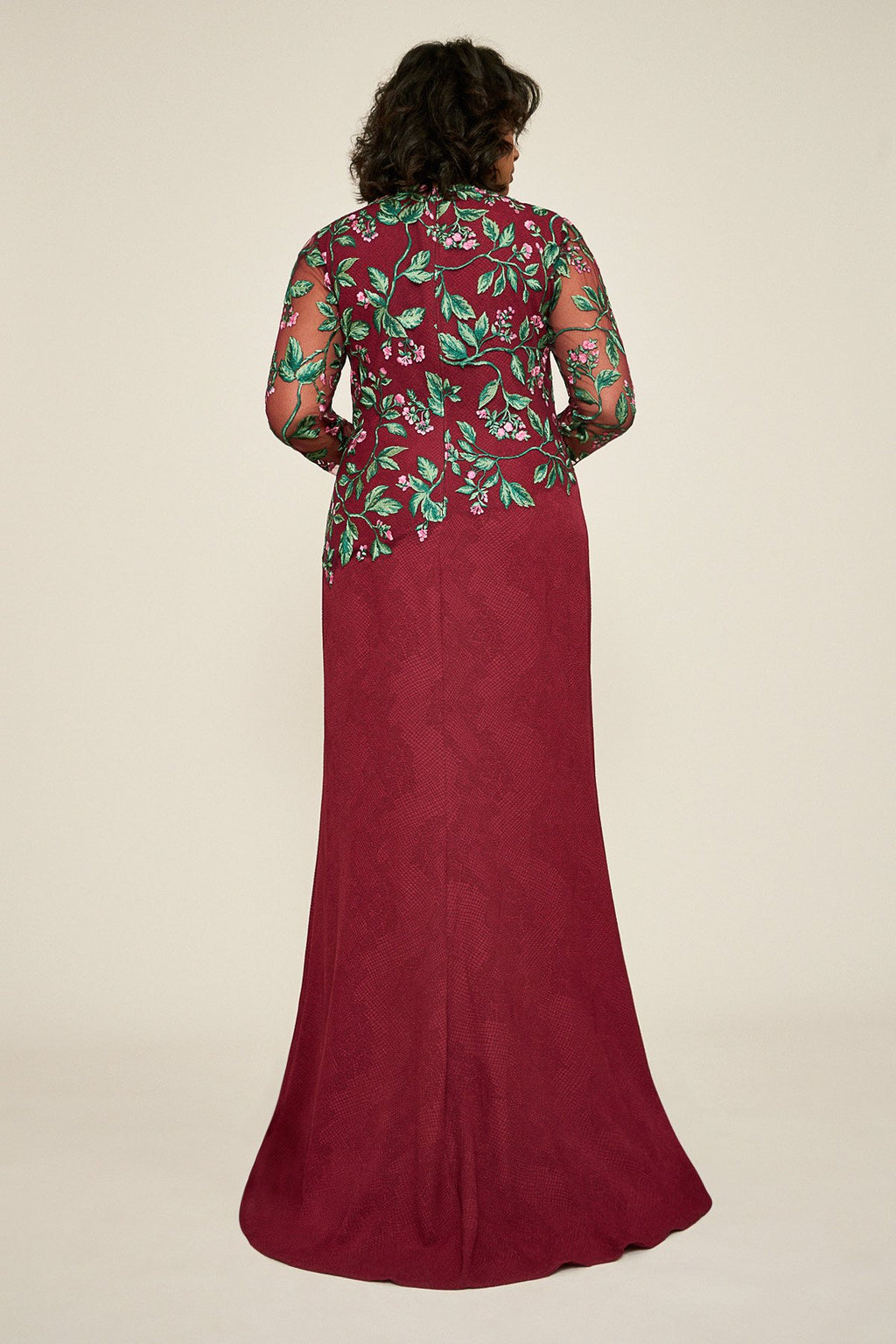 Veronica Gown - PLUS SIZE