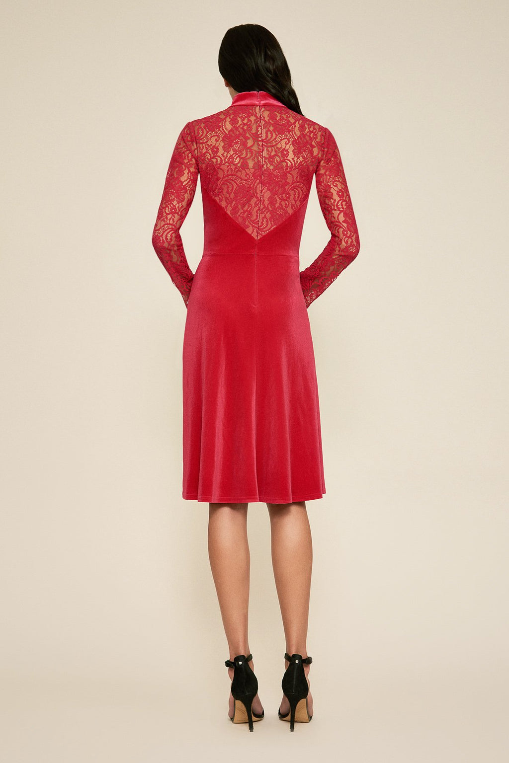 Tadashi Shoji - Tatis Long-Sleeve Velvet Dress