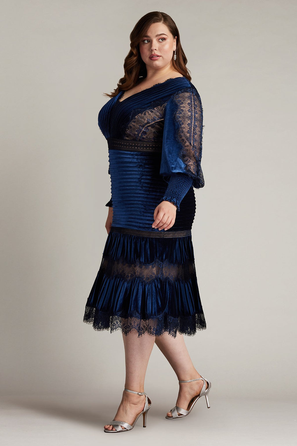Avalon Pleated Velvet Midi Dress - PLUS SIZE