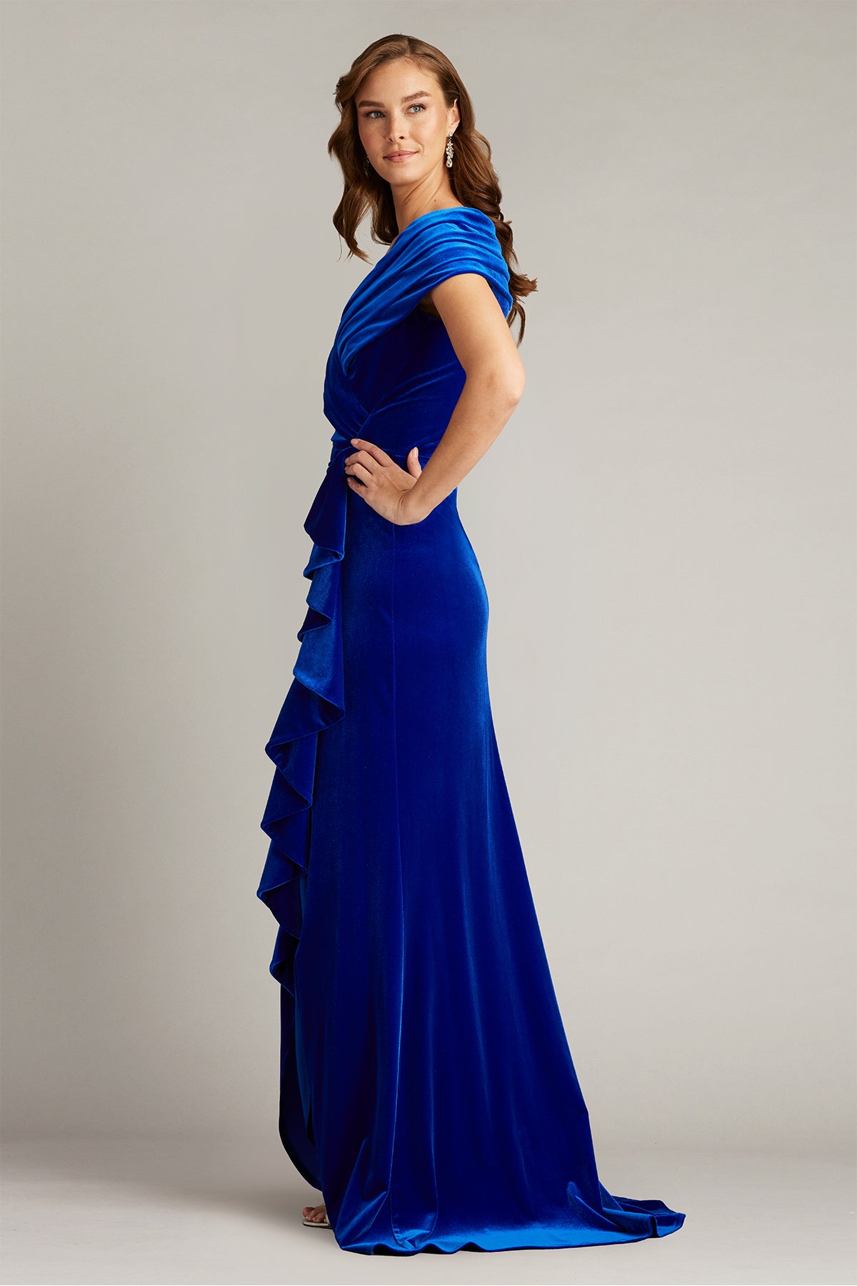 Alvarez Velvet Waterfall Drape Gown – Tadashi Shoji Official