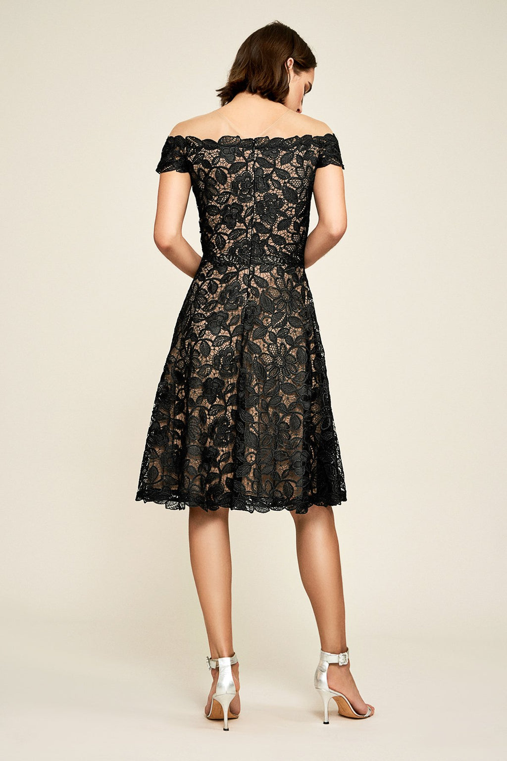 Tadashi Shoji - Elidi Off-The-Shoulder Lace Dress