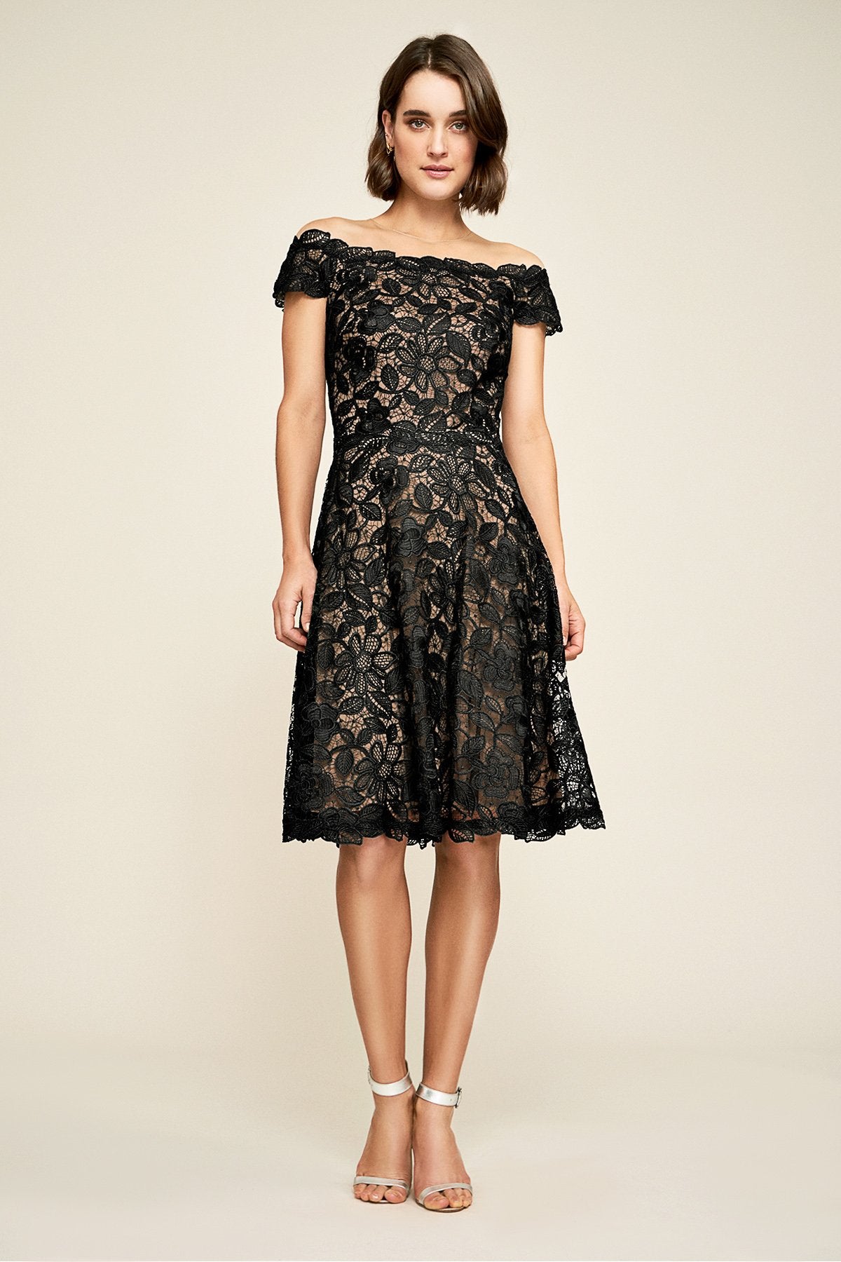Tadashi Shoji - Elidi Off-The-Shoulder Lace Dress
