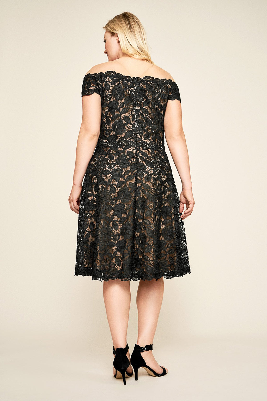Elidi Off-The-Shoulder Lace Dress - PLUS SIZE