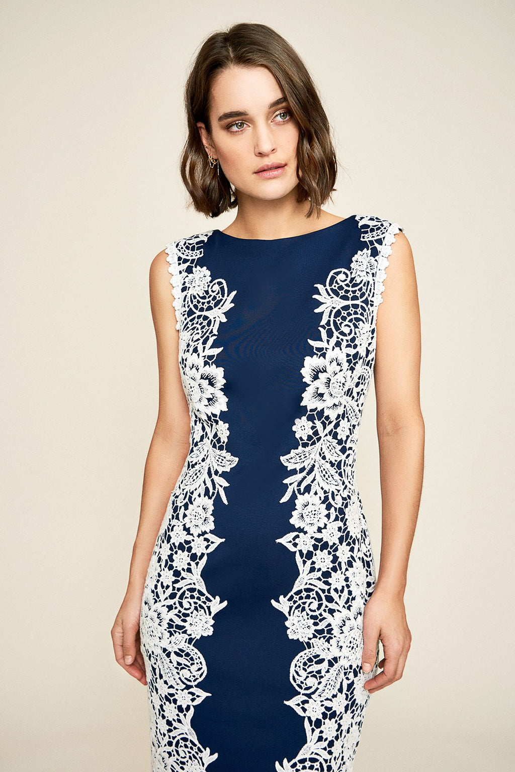Tadashi Shoji - Marlene Neoprene Embroidered Dress