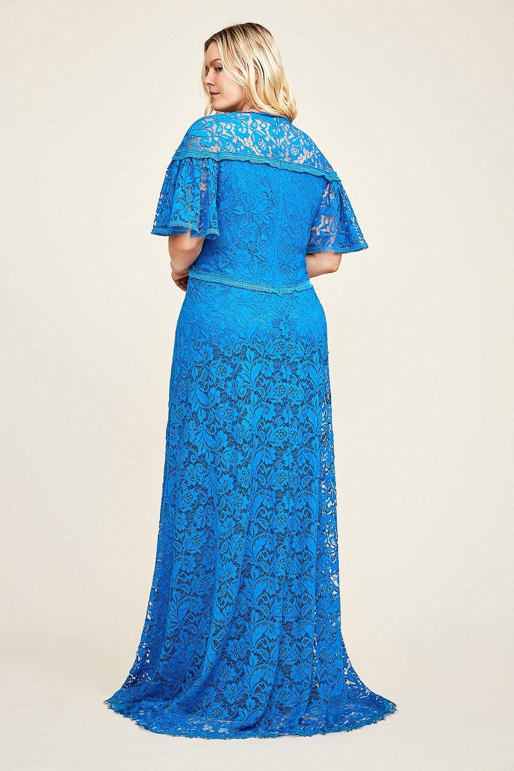 Tadashi Shoji - Evyn Lace Gown - PLUS SIZE