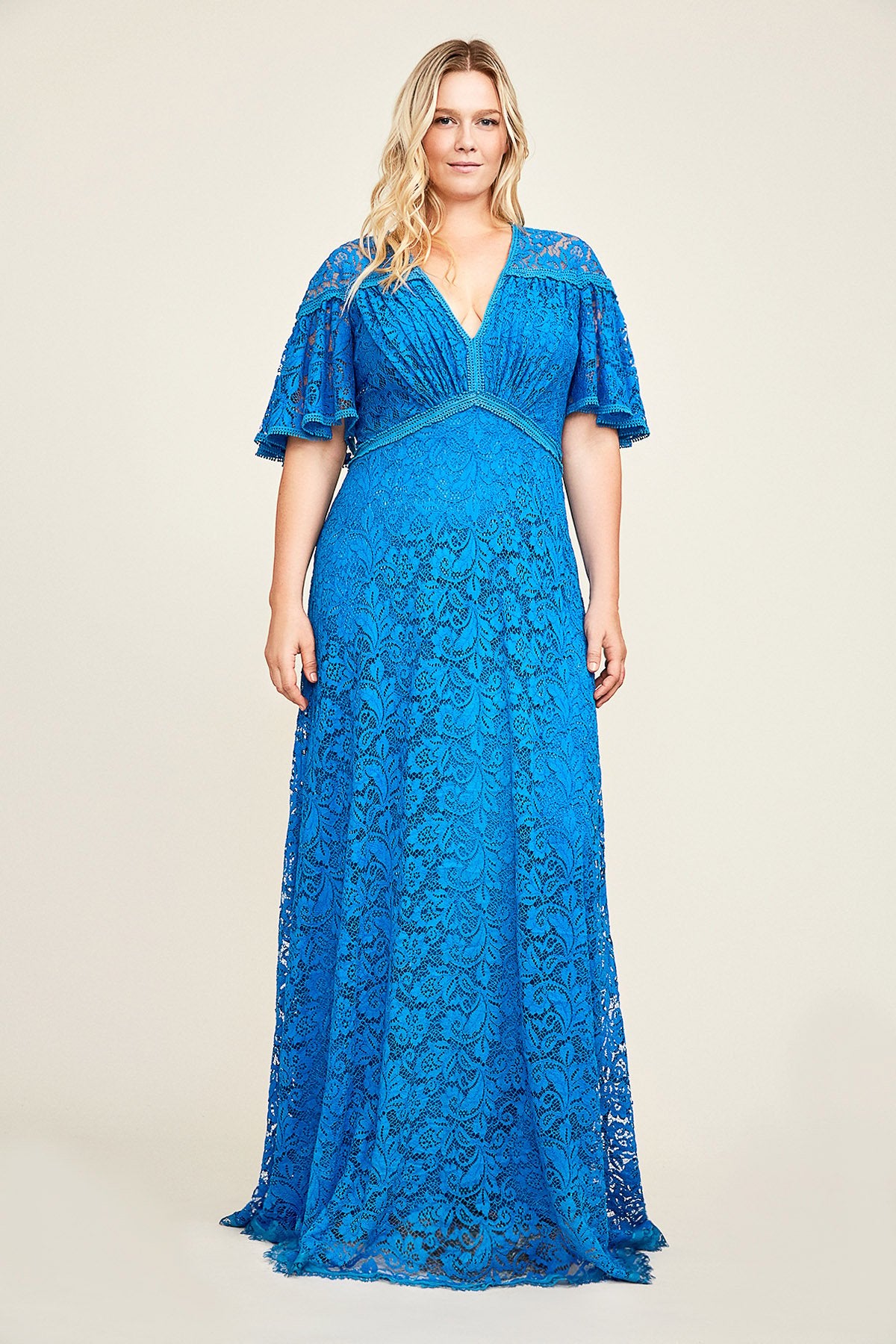 Tadashi Shoji - Evyn Lace Gown - PLUS SIZE