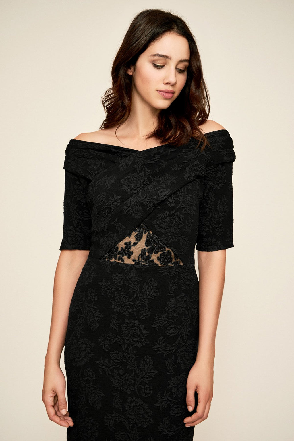 Tadashi Shoji - Hudson Off-The-Shoulder Crepe Dress