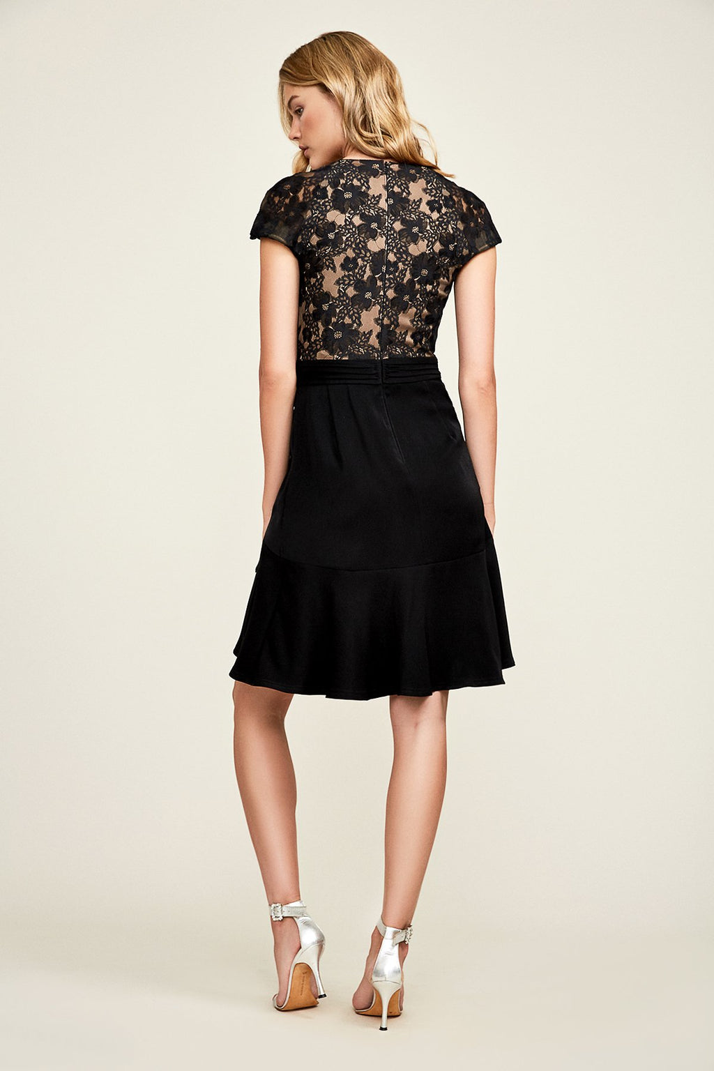 Tadashi Shoji - Zendaya Cocktail Dress
