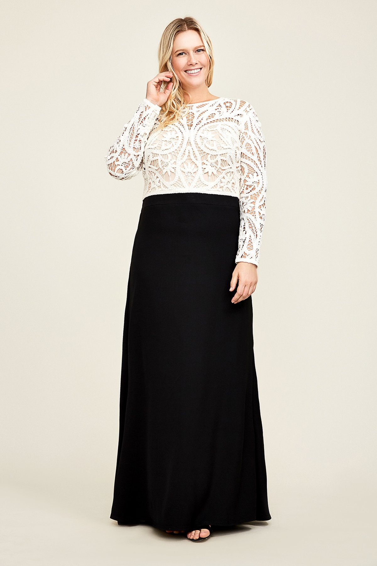Yaritza Gown - PLUS