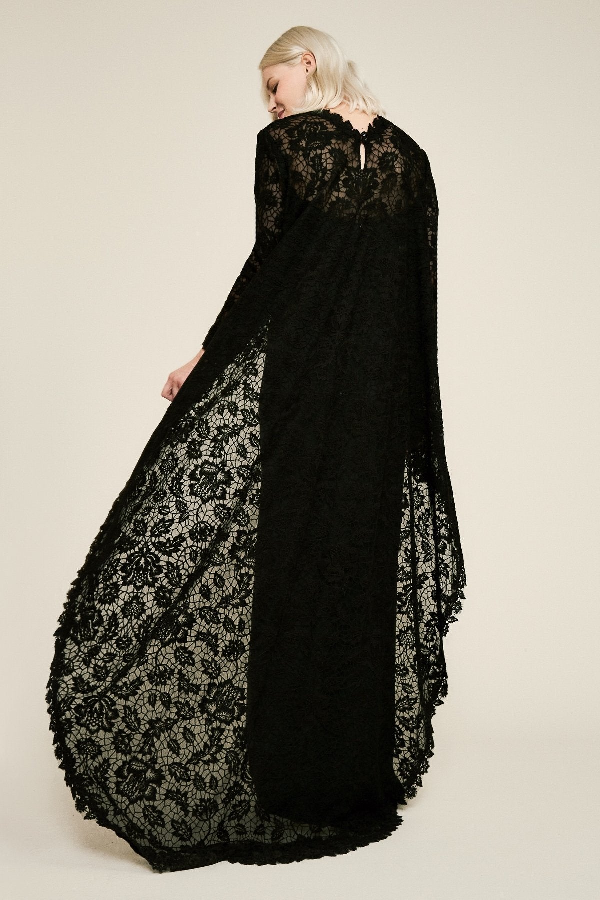 Cardea High-Low Lace Cape