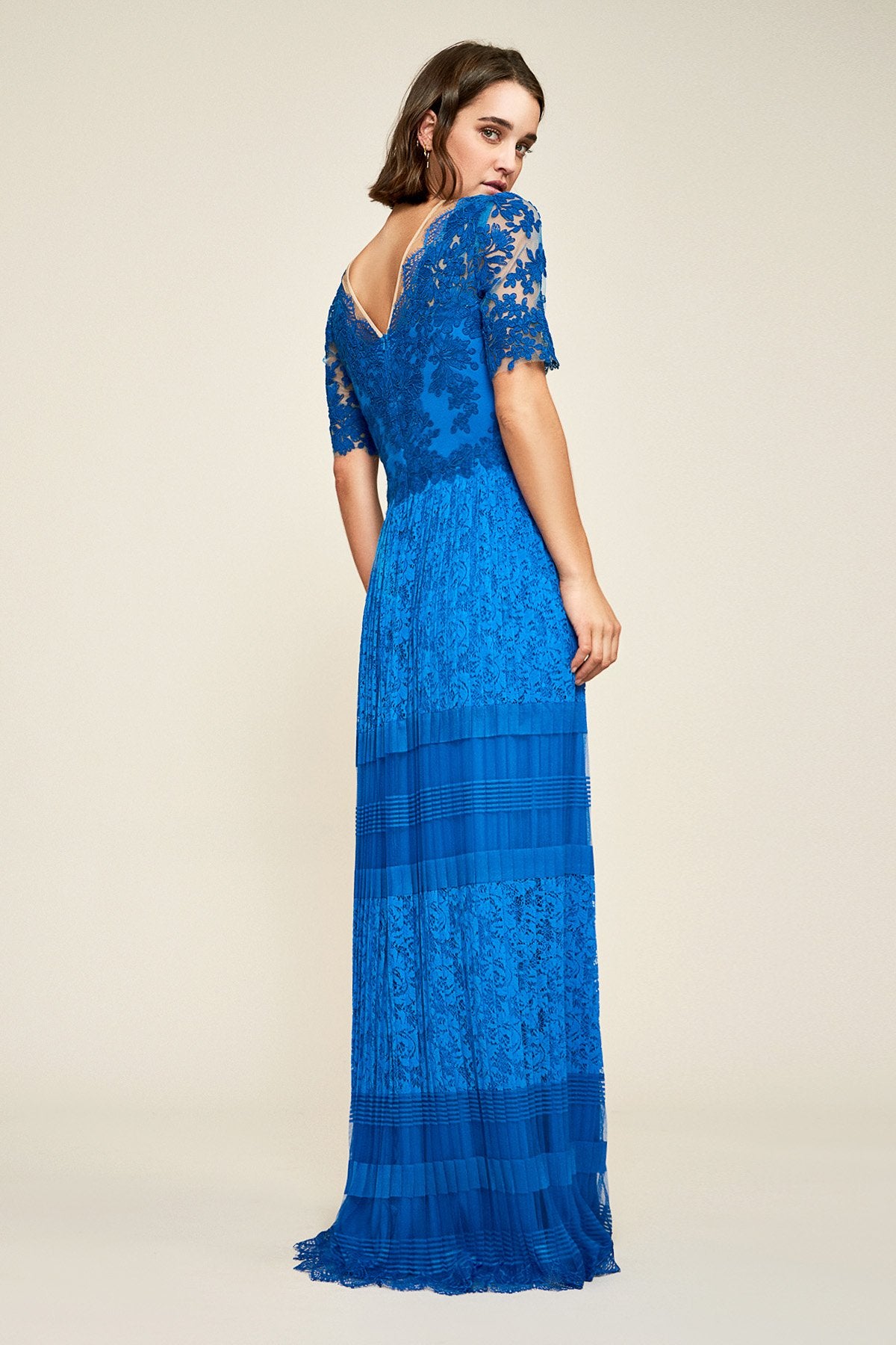 Cira Pleated Lace Gown – Tadashi Shoji Official Online Boutique