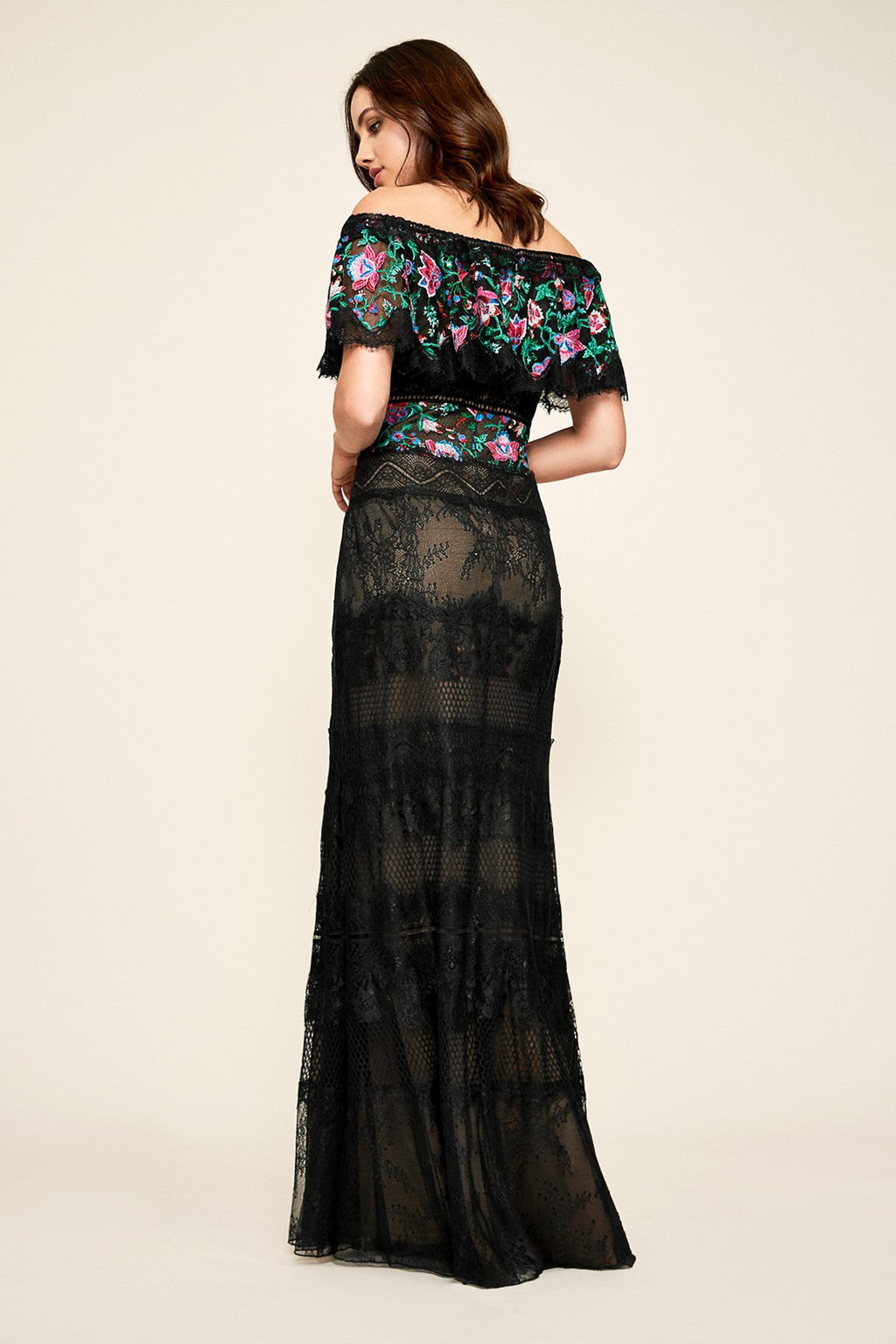 Tadashi Shoji - Ronan Strapless Lace Gown