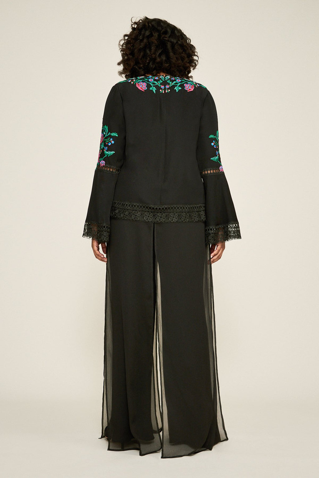 Koa Floral Embroidered Crepe Blouse - PLUS SIZE