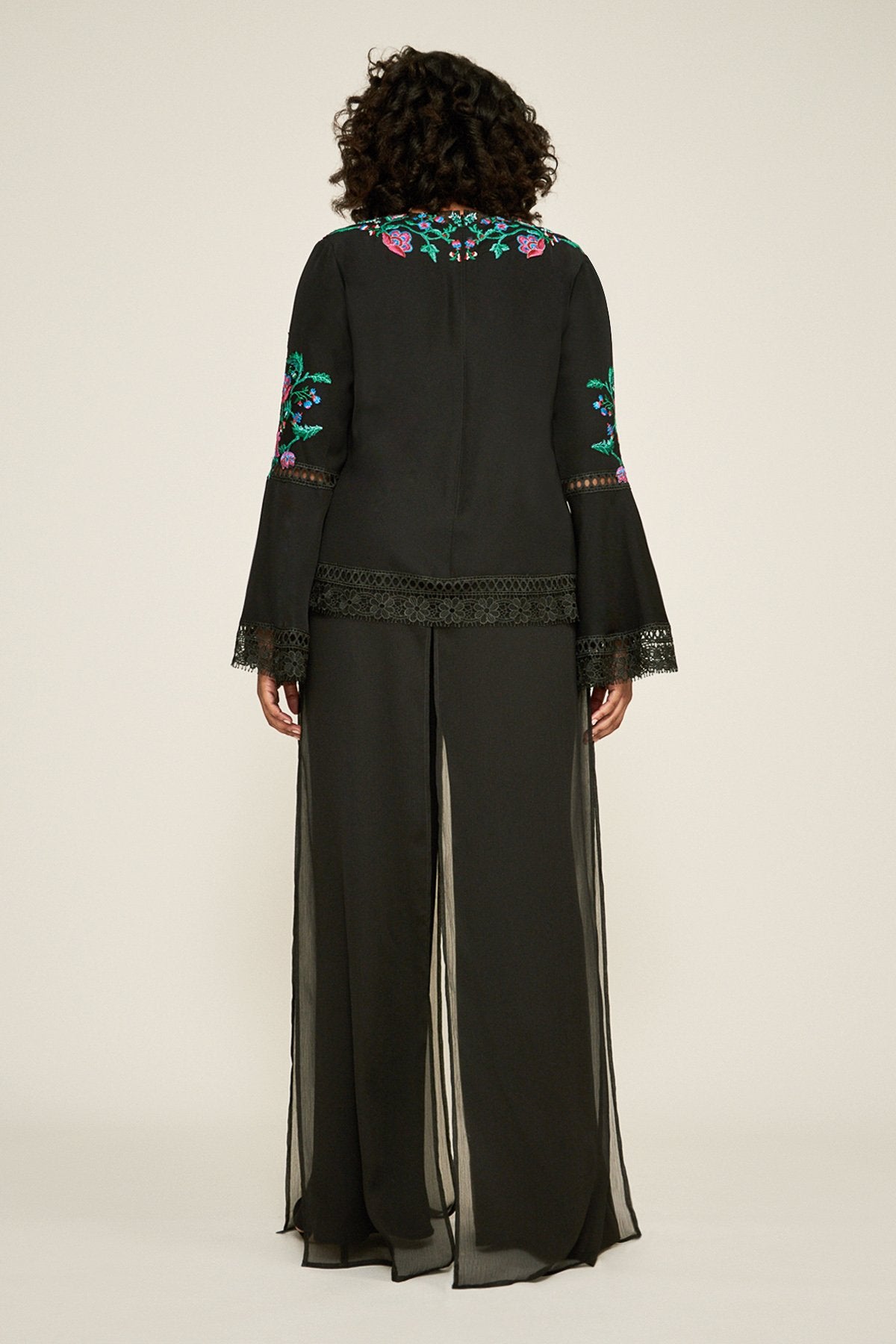 Koa Floral Embroidered Crepe Blouse - PLUS SIZE