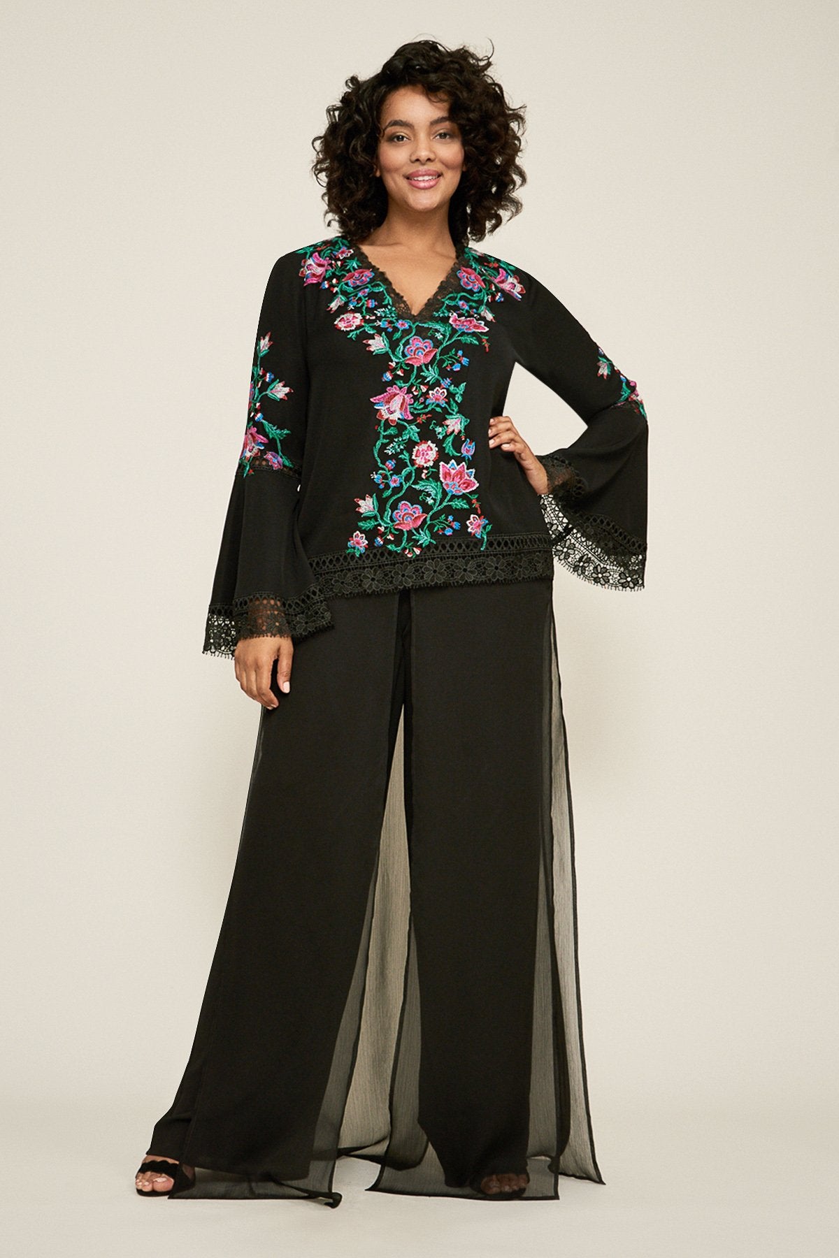 Koa Floral Embroidered Crepe Blouse - PLUS SIZE
