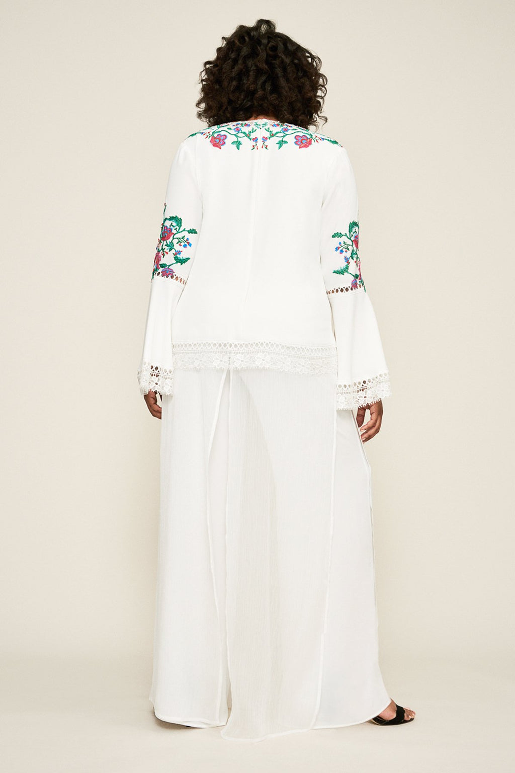 Koa Floral Embroidered Crepe Blouse - PLUS SIZE
