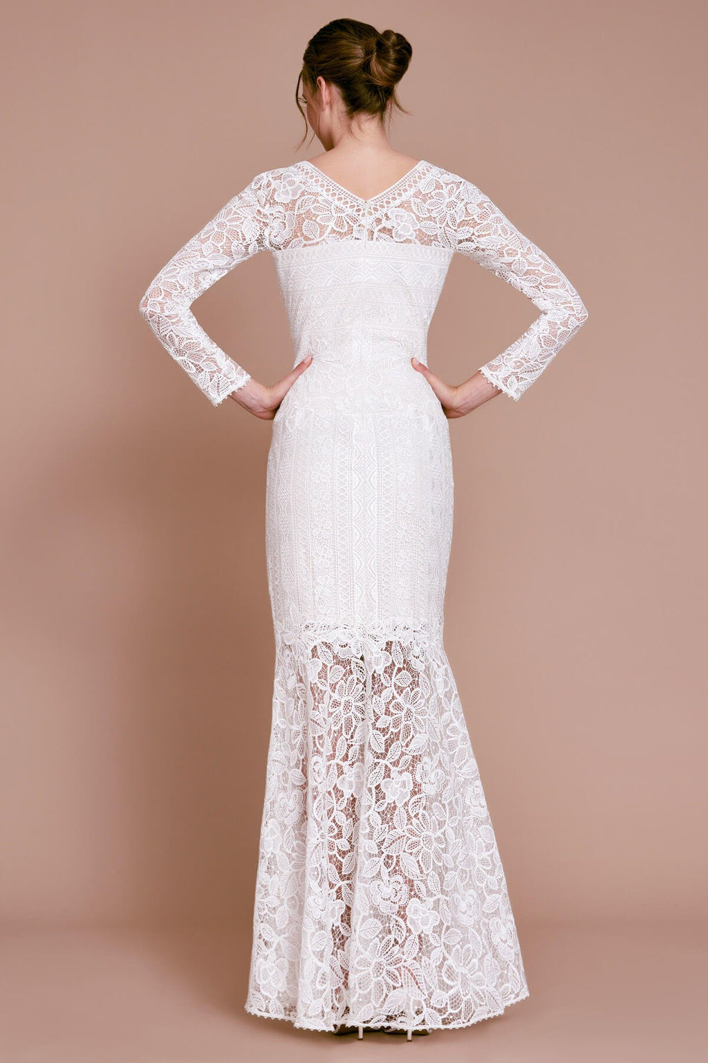 Prisca Long-Sleeve Lace Gown