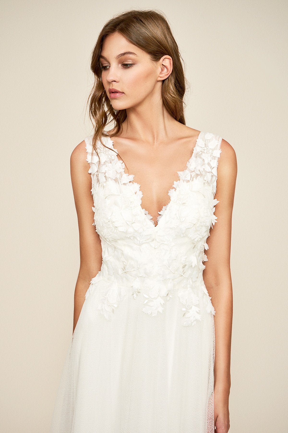 Tadashi Shoji - Tacoma Sleeveless Appliqu_ Gown