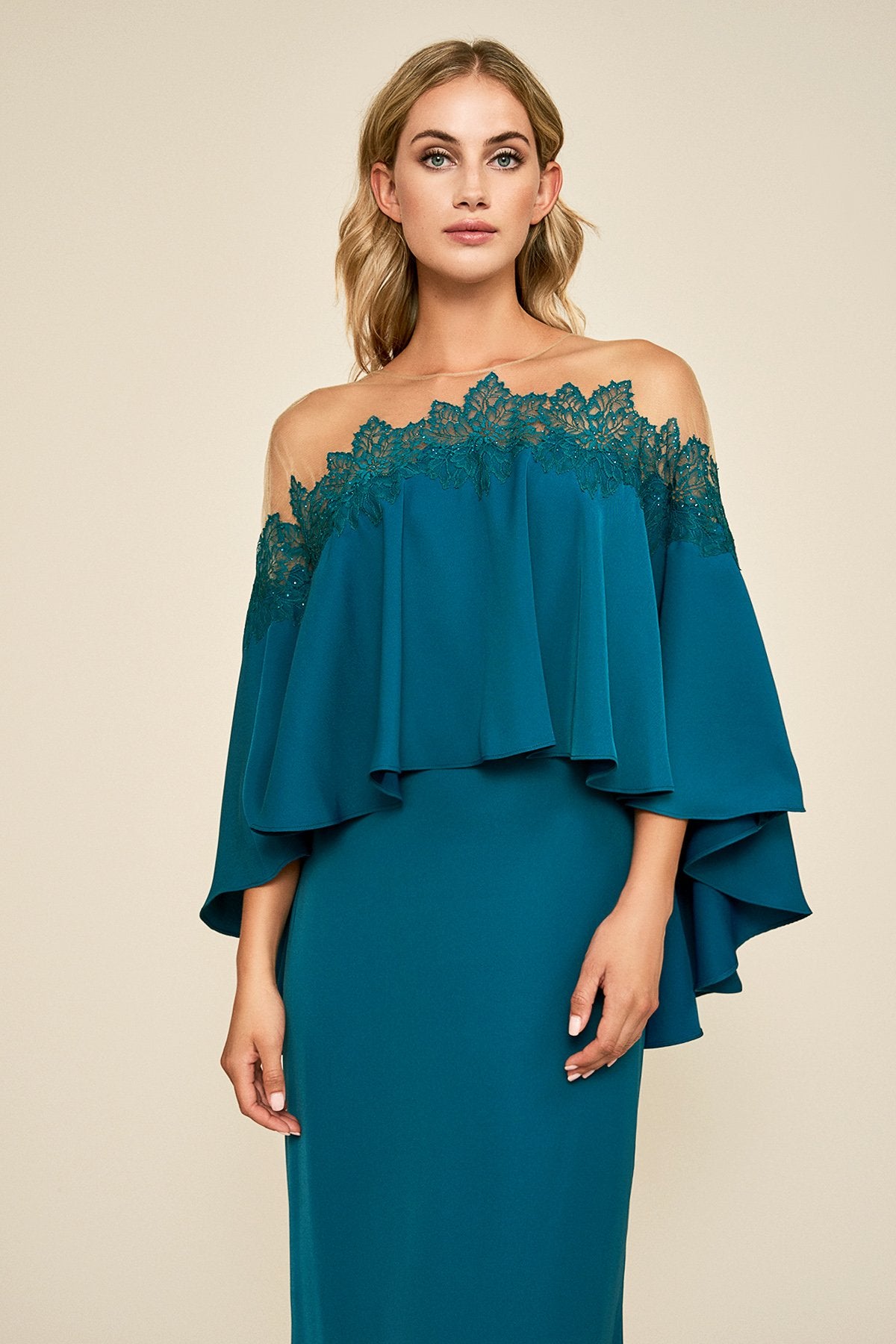 Tadashi Shoji - Eartha Off-The-Shoulder Crepe Gown