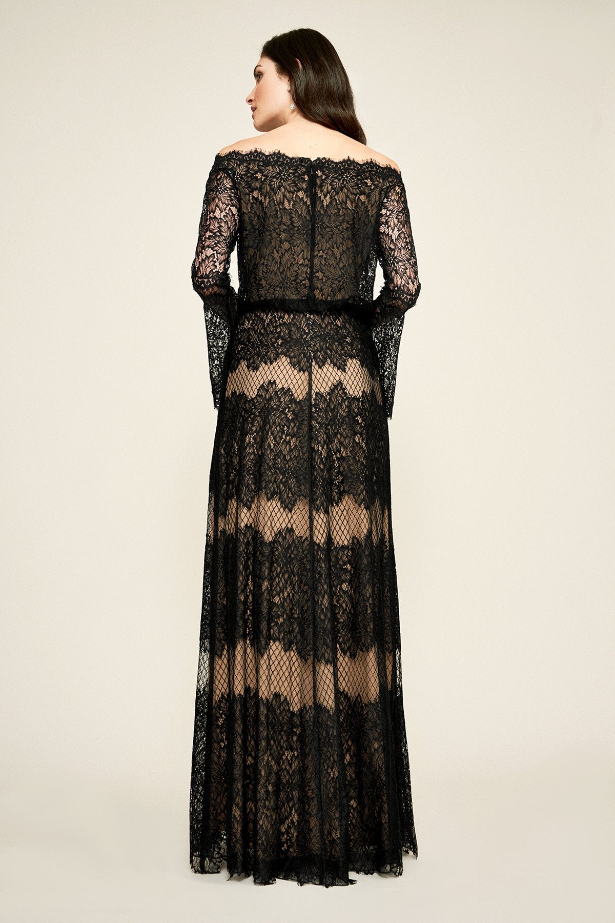 Tadashi Shoji - Arley Off-The-Shoulder Lace Gown
