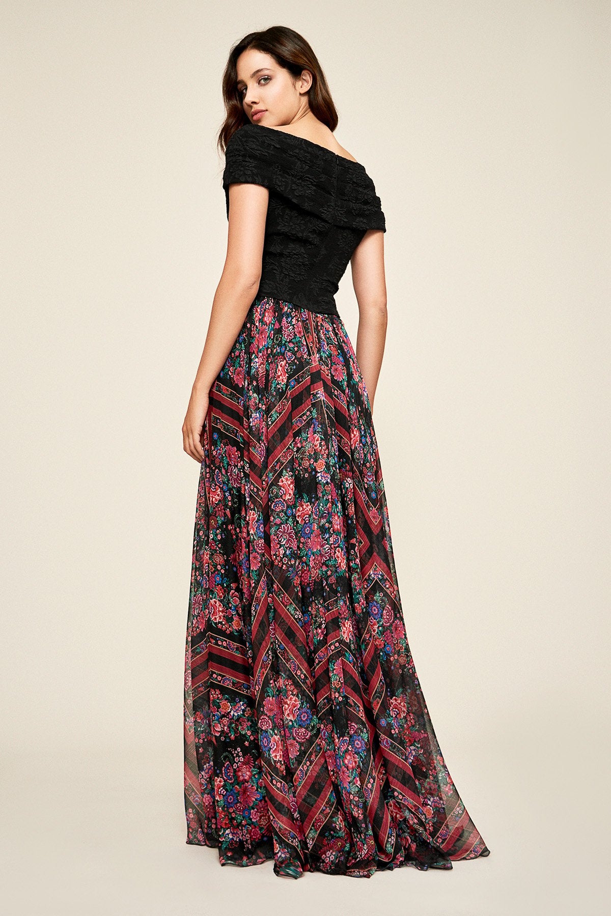 Tadashi Shoji - Eisley Off-The-Shoulder Jacquard Gown
